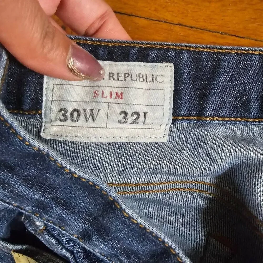 Banana Republic dirty by they